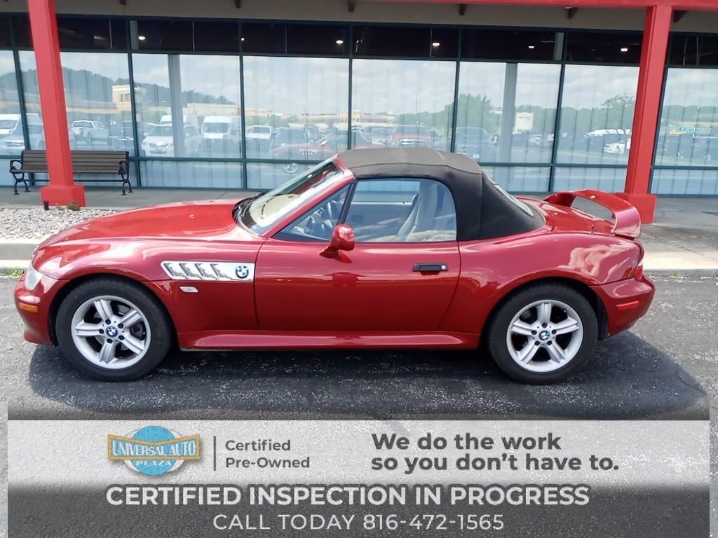 Used 2001 BMW Z3 2.5 with VIN WBACN33471LK47267 for sale in Kansas City